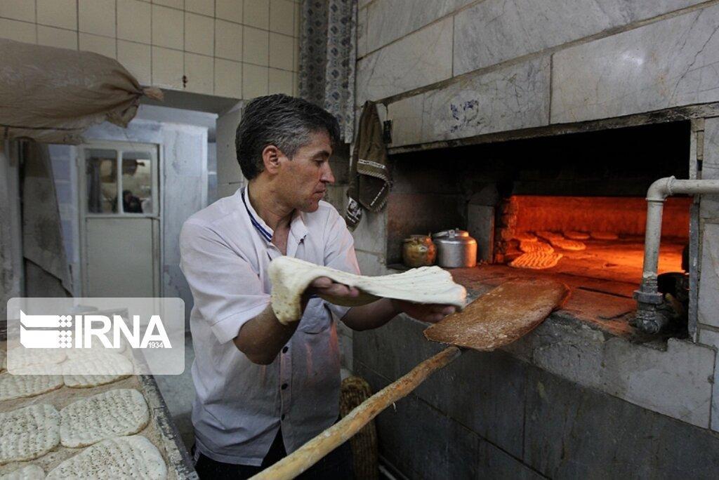 خبرنگاران قطع سهمیه آرد نانوایی ها در صورت بی توجهی به پروتکل خبرنگاران قطع سهمیه آرد نانوایی ها در صورت بی توجهی به پروتکل های بهداشتی