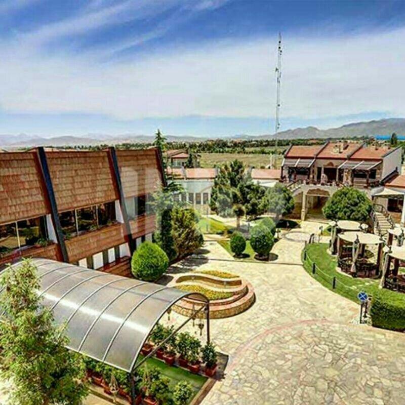 سواحل دریاچه ارومیه، گردشگرپذیر می شود سواحل دریاچه ارومیه، گردشگرپذیر می گردد