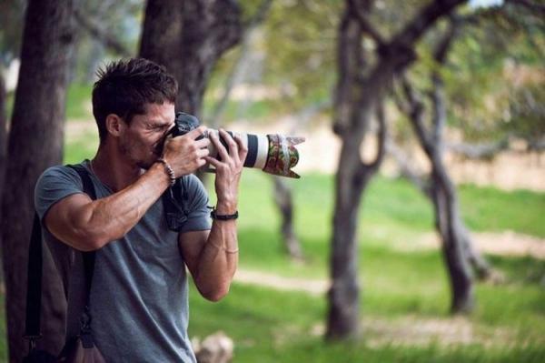 نگاهی حرفه ای به دنیای عکاسی نگاهی حرفه ای به دنیای عکاسی
