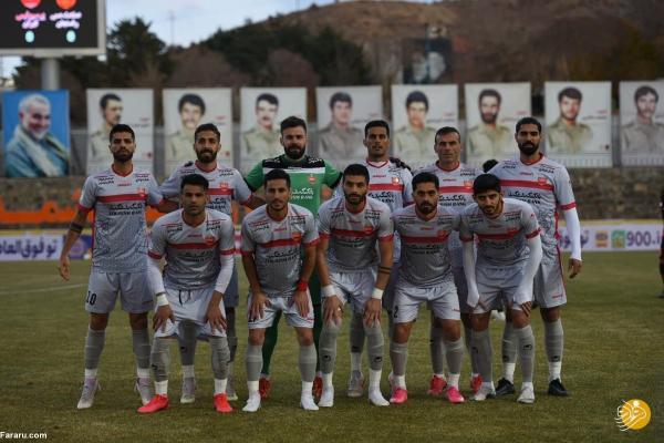 5 بازی و 10 تغییر در ترکیب پرسپولیس! 5 بازی و 10 تغییر در ترکیب پرسپولیس!