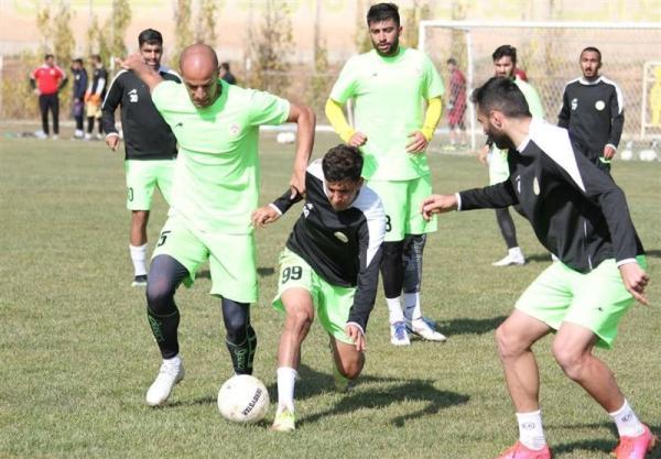 کار سخت فجر سپاسی برابر ذوب آهن در غیاب 3 بازیکن باتجربه کار سخت فجر سپاسی برابر ذوب آهن در غیاب 3 بازیکن باتجربه اش