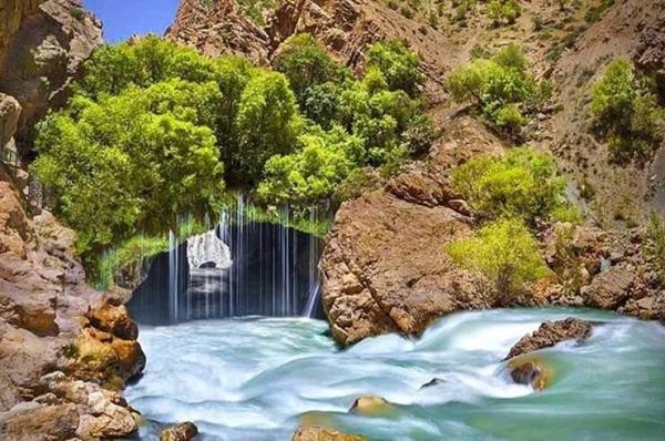 هنوز از گردشگران گمشده در آب ملخ خبری نیست ! هنوز از گردشگران گمشده در آب ملخ خبری نیست !